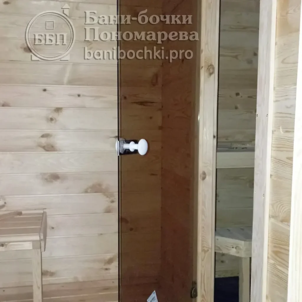 Баня-квадро: входная дверь. Красноярск.